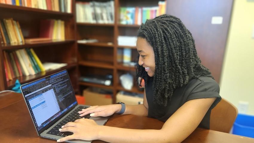 Q&A: Computer Science Major Joni Isbell is Charting Her Own Research Course Q&A: Computer Science Major Joni Isbell is Charting Her Own Research Course